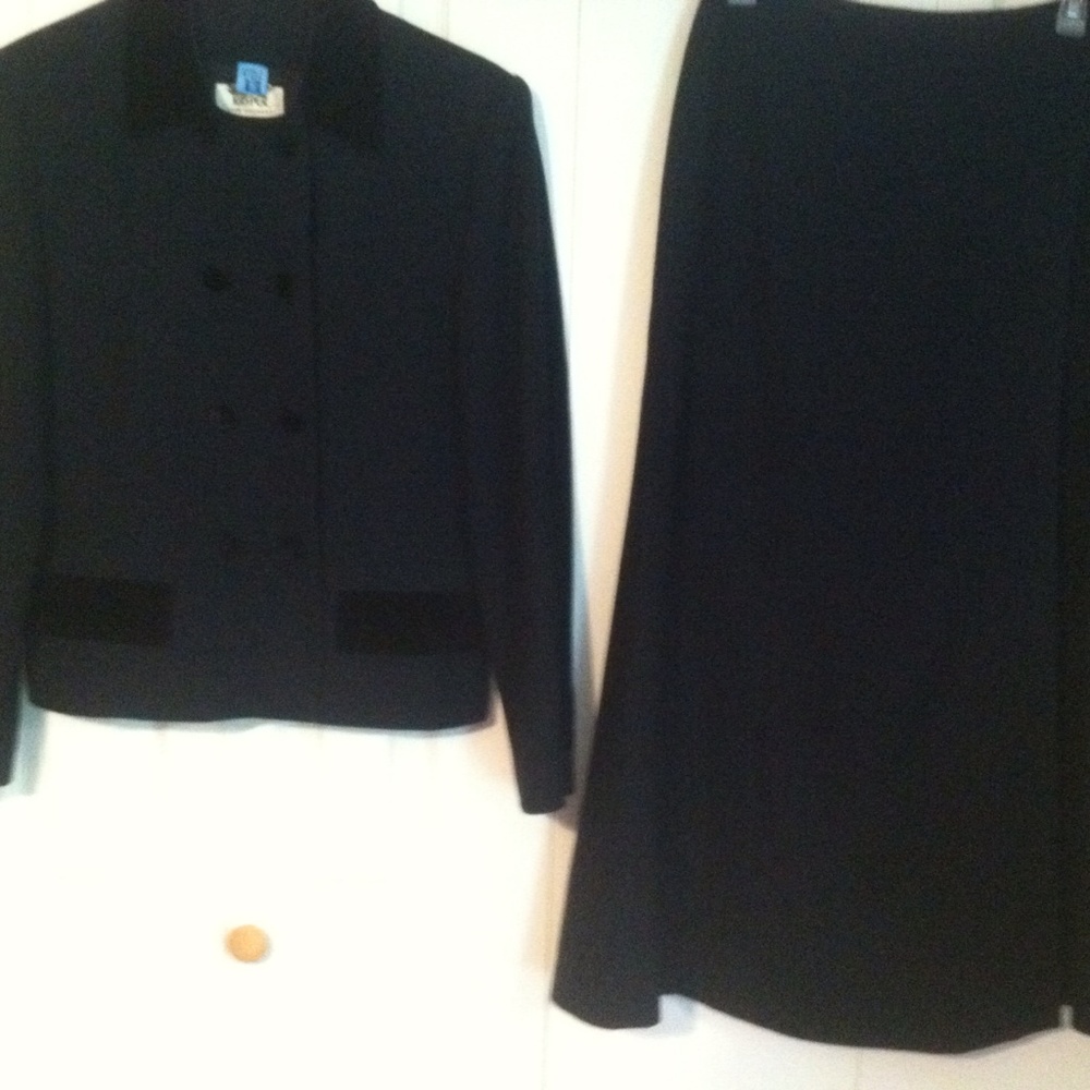Dress Suit
